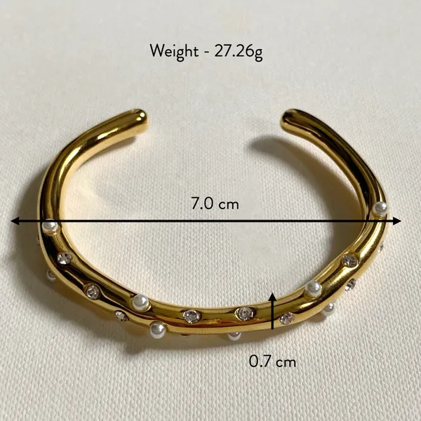 Rae_Studded_Pearl_Cuff