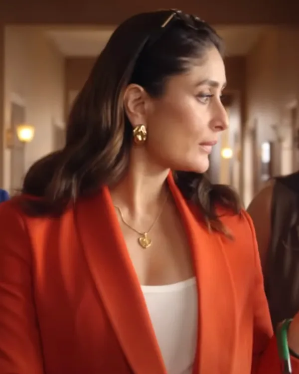 Kareena_X_Hue_And_Her_Gold