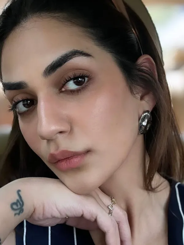 Karma_X_Fallon_Gold