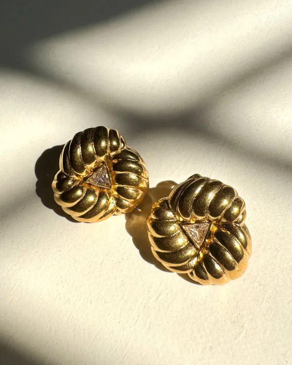 Rae_Knot_Studs