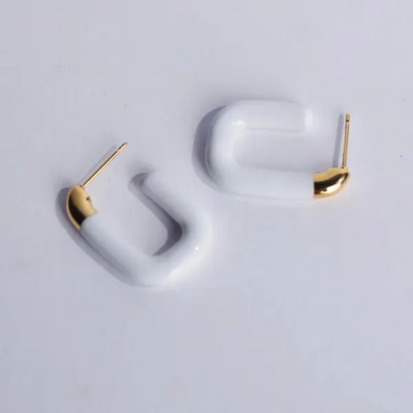 Meher_X_Rae_Hoops