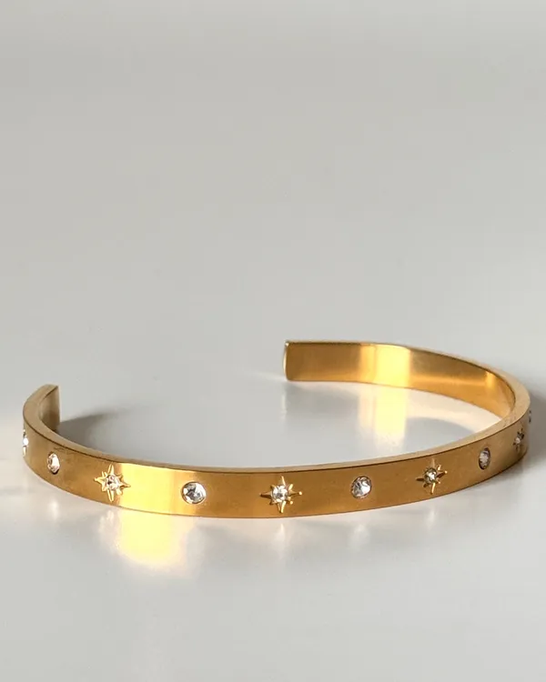 Isla_Star_Cuff