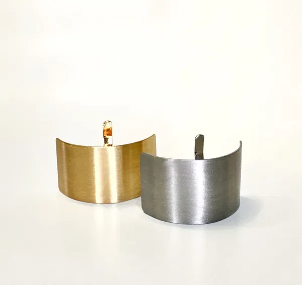 Isla_Matte_Pony_Cuff_|_Silver_|_Small