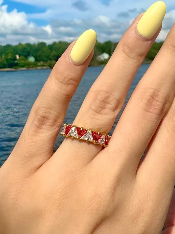 Amorist_Gemma_Ring_Red