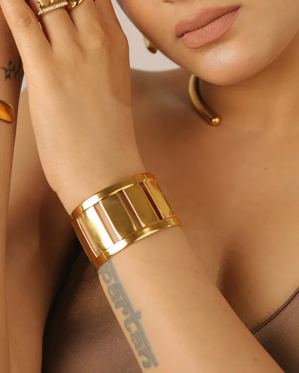 Margo_Cuff_Adjustable