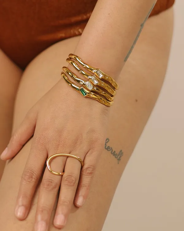 Fay_Cuff_Green_Stone