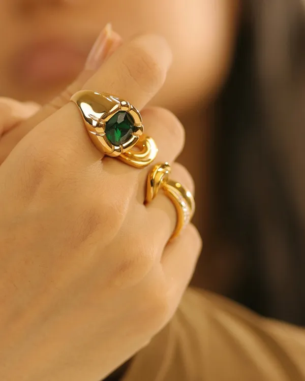 Margo_Ring_Green