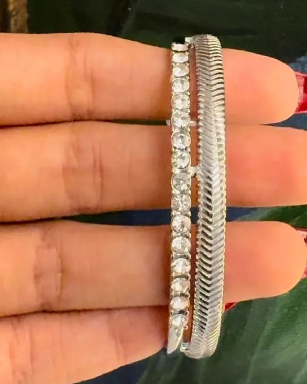 Rae_Mia_Cuff_Gold