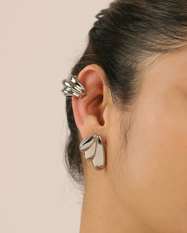 Ora_Earrings_Gold