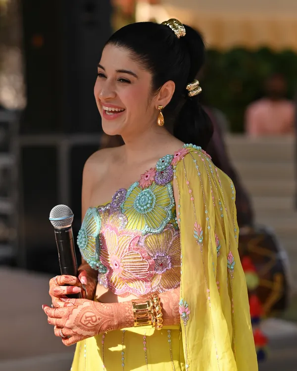 Payal_X_Hue_And_Her_Firefly_Earrings