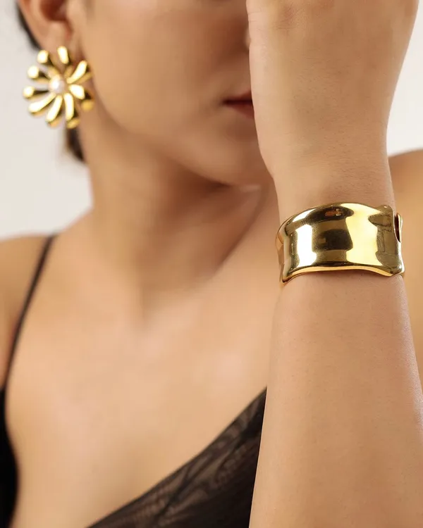 Rosa_Cuff_Gold