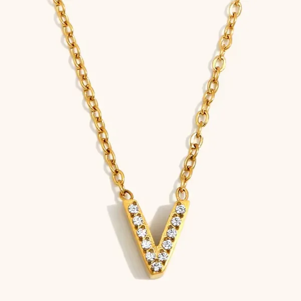 Dainty_Initial_Necklace_Gold_V