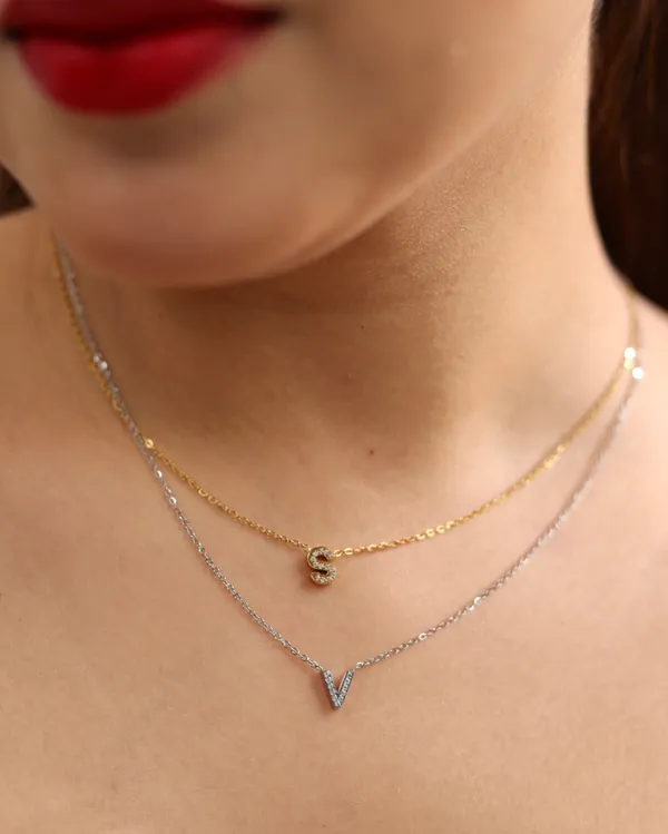 Dainty_Initial_Necklace_Silver_H