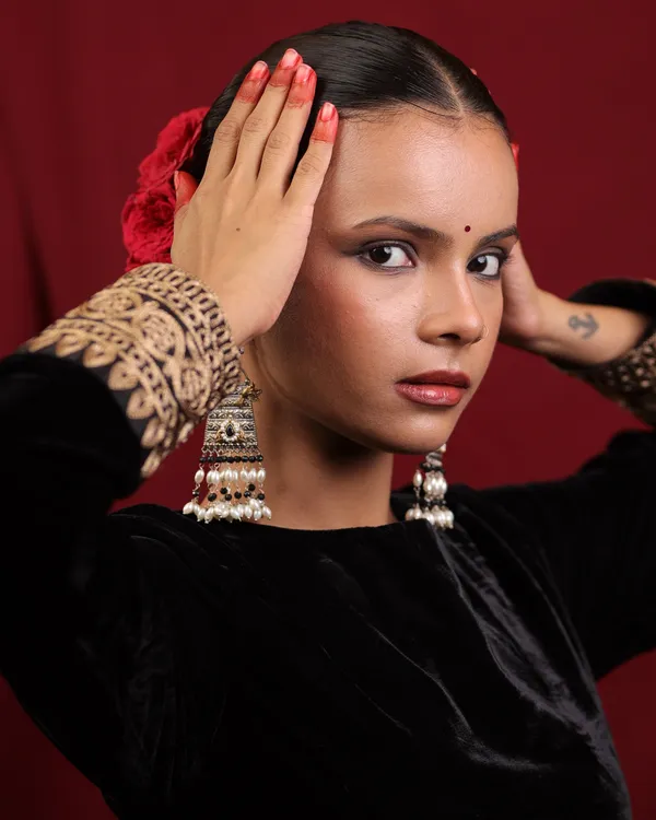 Aarohi_Earrings