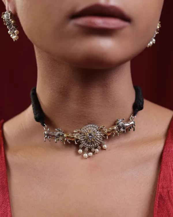 Taabir_Choker_And_Earrings_Set
