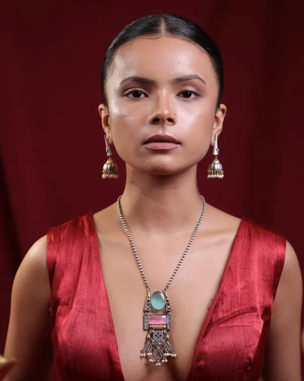 Eshra_Necklace_And_Earrings_Set