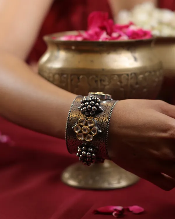 Aarohi_Cuff_Adjustable