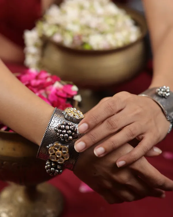 Aarohi_Cuff_Adjustable