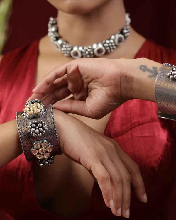 Aarohi_Cuff_Adjustable