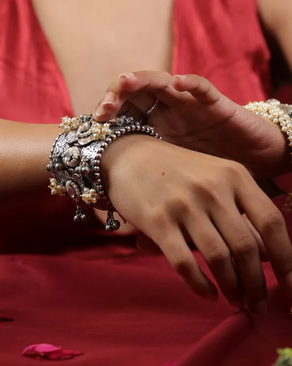 Tarini_Cuff_Adjustable