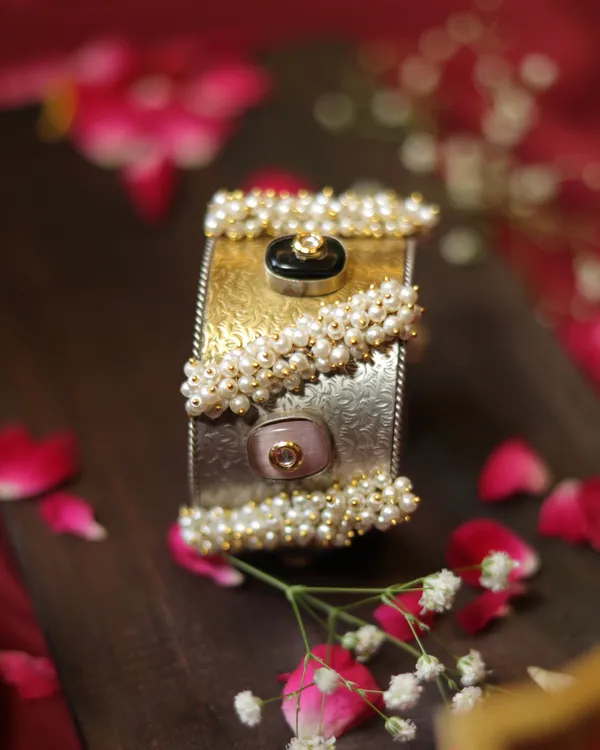 Zarini_Cuff_Adjustable
