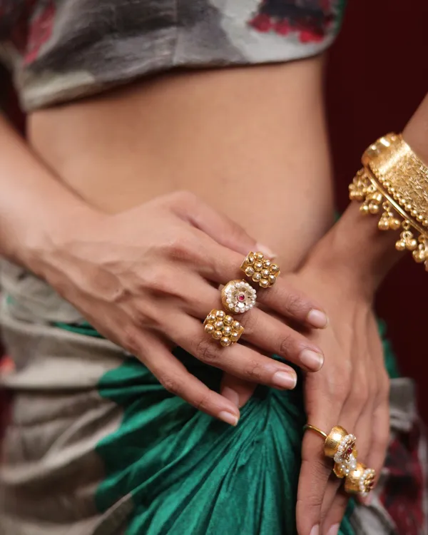 Suhani_Ring_Adjustable