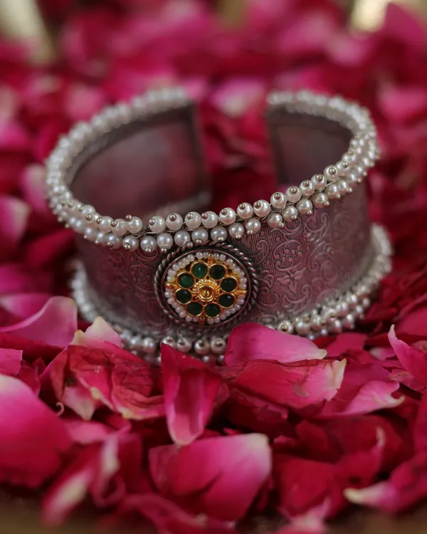 Ishra_Cuff_Adjustable