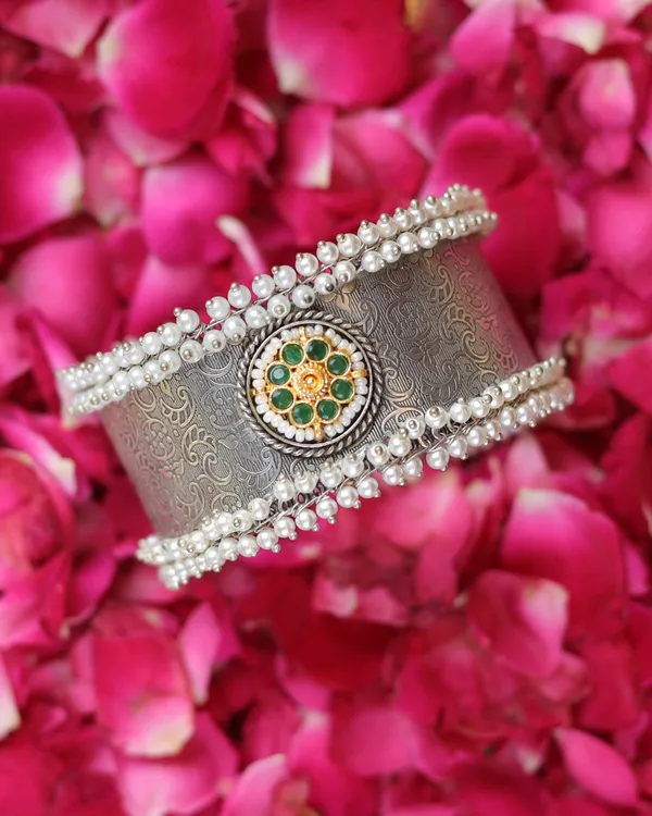 Ishra_Cuff_Adjustable