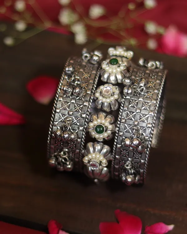 Aangan_Cuff_Adjustable