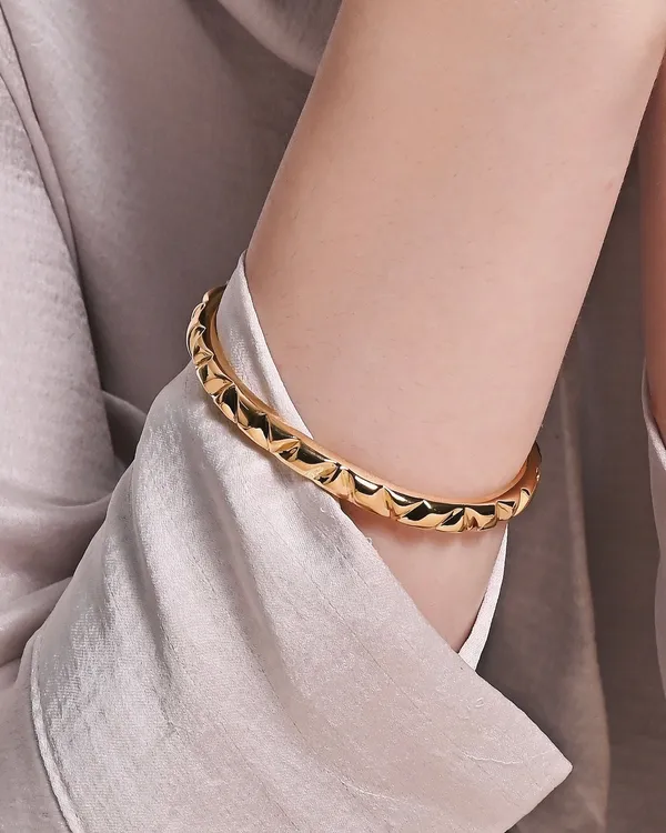 Roma_Cuff