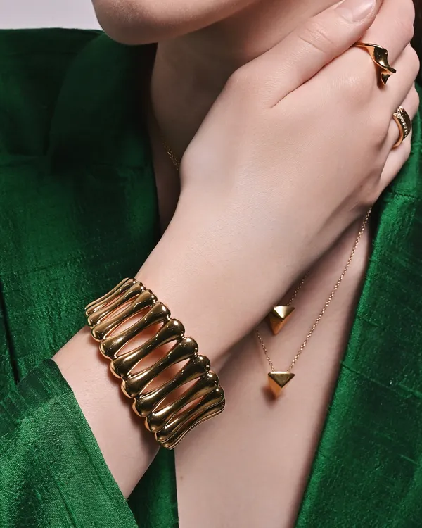Naomi_Cuff
