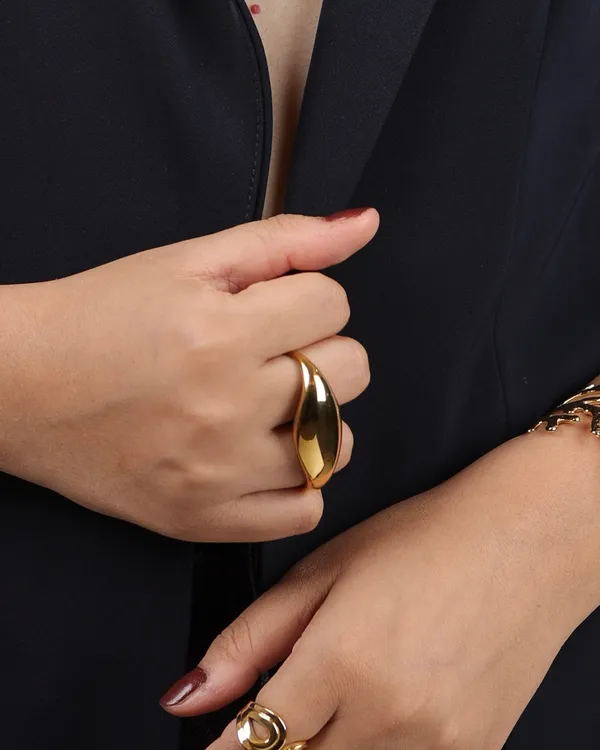 Raashi_X_Armour_Xara_Ring_Free_Size