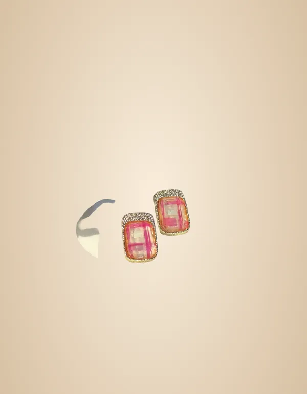 Hana_Studs