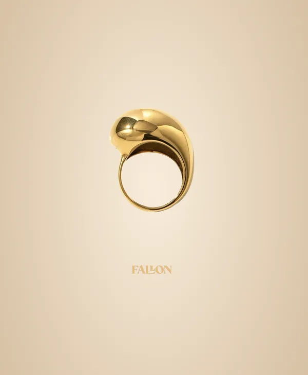 Prerna_X_Fallon_Rings_Fallon_Droplet_Ring
