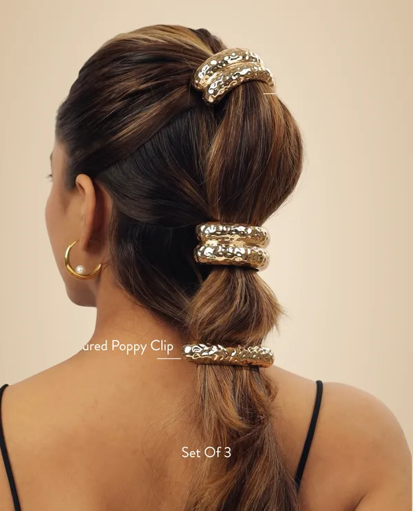 Raya_Textured_Pony_Cuff_Silver_Set_Of_3