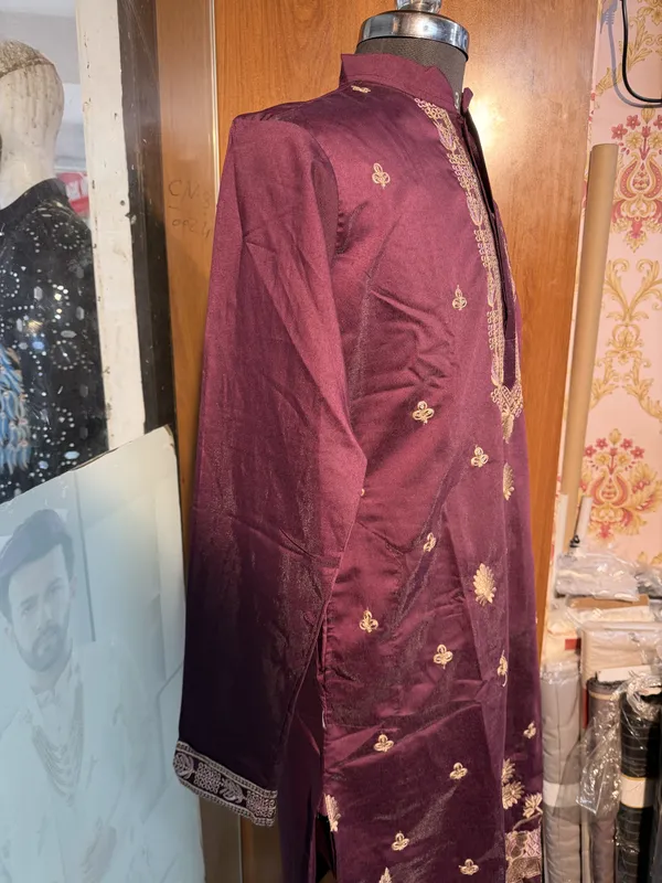 Purple_Cotton_Embroidered_Straight_Kurta_For_Men