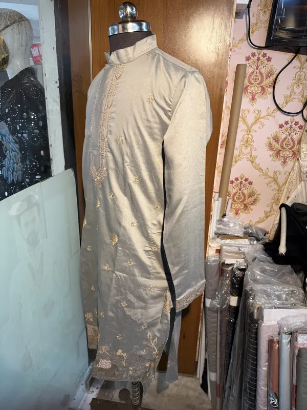 Grey_Cotton_Embroidered_Straight_Kurta_For_Men