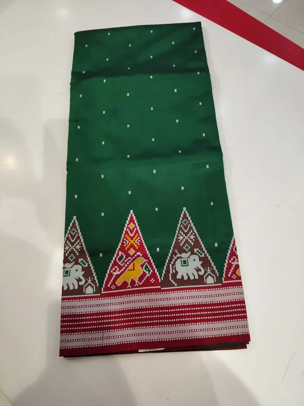 Green_Pochampally_Silk_Ethnic_Print_Saree_For_Women