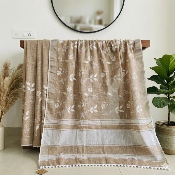 Off_White_Tess_Of_The_D_Urbervilles_Linen_Cotton_Saree_For_Women