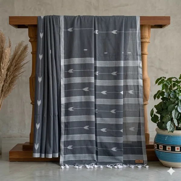Charcoal_Grey_Netherfield_Glow_Handloom_Saree_For_Women