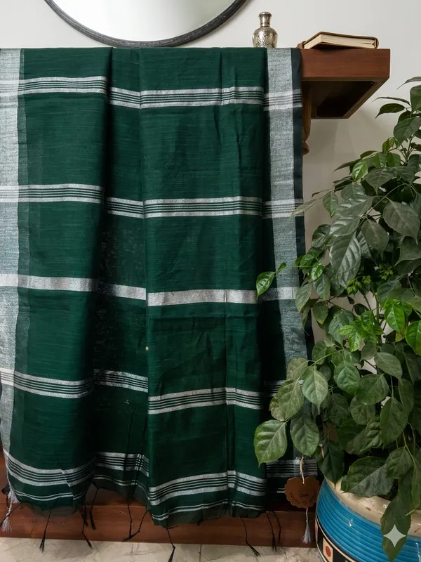 Bottle_Green_Mary_Bennet_Cotton_Saree_For_Women