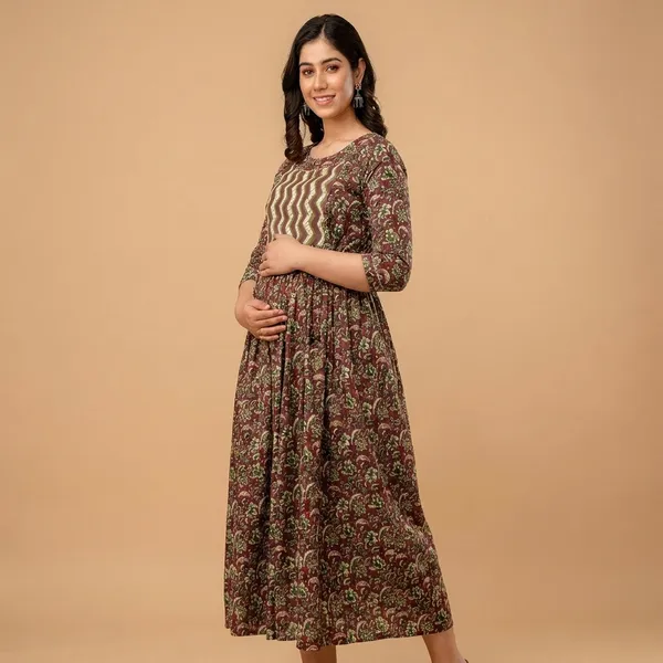 Womens_Maternity_Maxi_Dress_With_Chevron_Print_And_Floral_Pattern