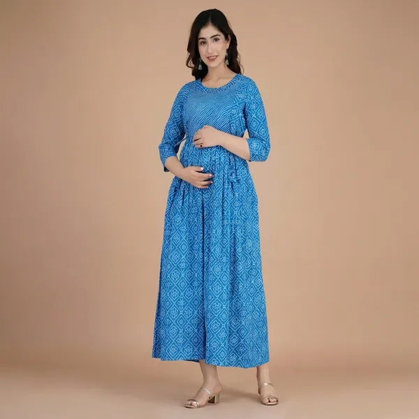 Blue_Bandhani_Print_Maternity_Dress_With_Feeding_Access