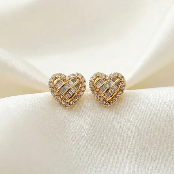 Ruhani_Heart_Earrings
