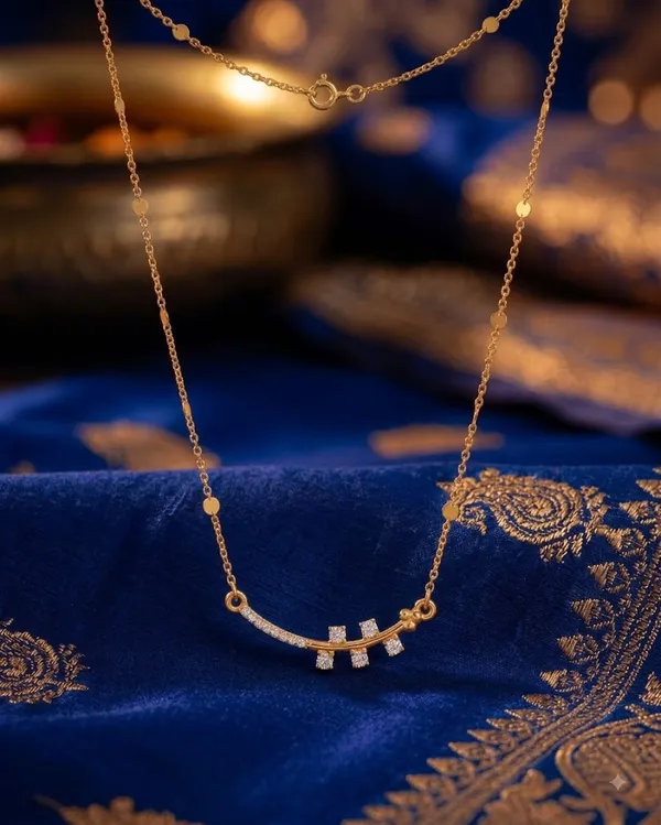Curved_Bar_With_Triple_Crystal_Rose_Mangalsutra