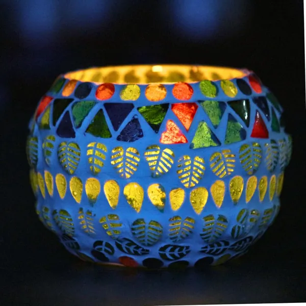Handcrafted_Mosaic_Glass_Candle_Holder_Green_&_Multicolor
