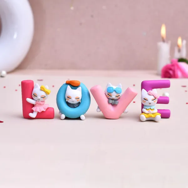 Love_Letter_Decorative_Showpiece_With_Adorable_Cat_Figurines_Set_Of_4_Letters