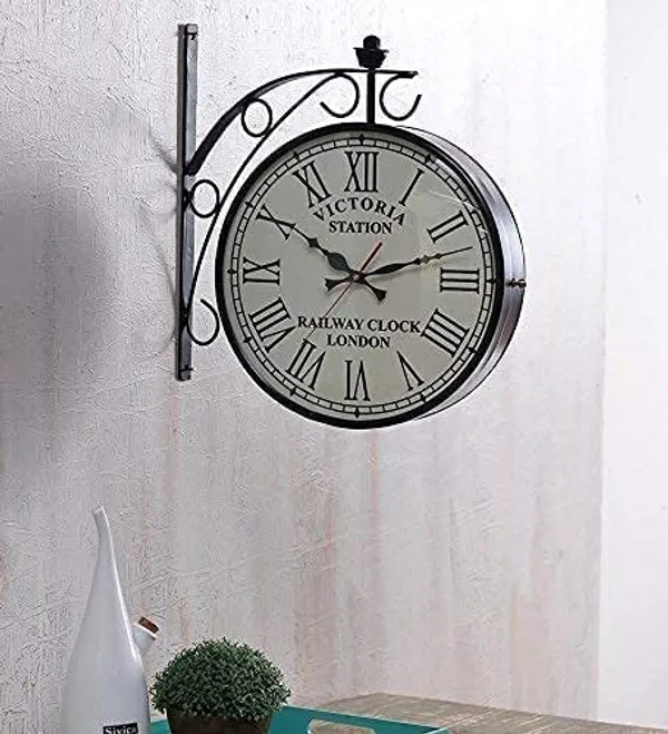 Victoria_Station_DoubleSided_Railway_Wall_Clock_With_Decorative_Metal_Bracket