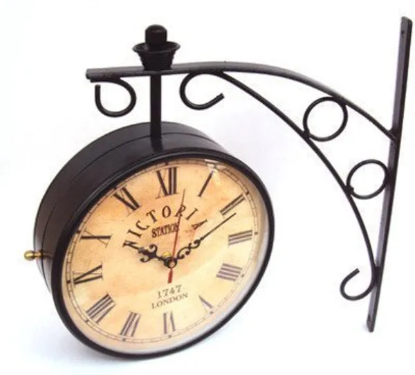 Victoria_Station_DoubleSided_Railway_Wall_Clock_With_Decorative_Metal_Bracket