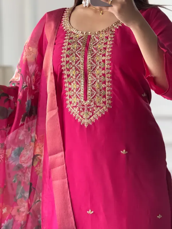 Rani_Pink_Roman_Silk_Embroidered_Kurta_With_Pant_Floral_Organza_Dupatta_For_Women